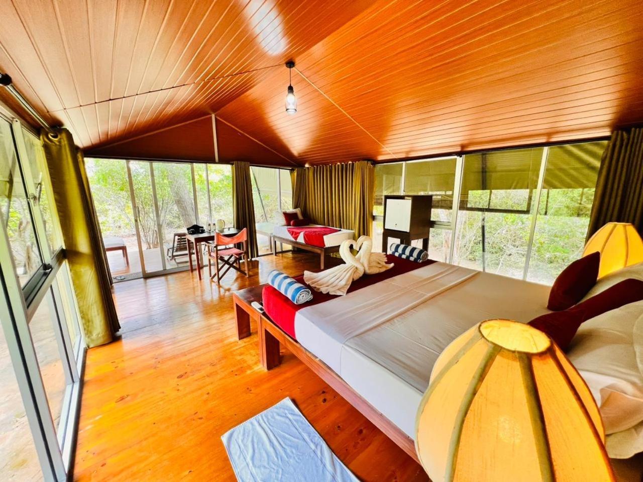 Yala Hotel Lion -Air Conditioned High Luxury Safari Camp Exterior photo