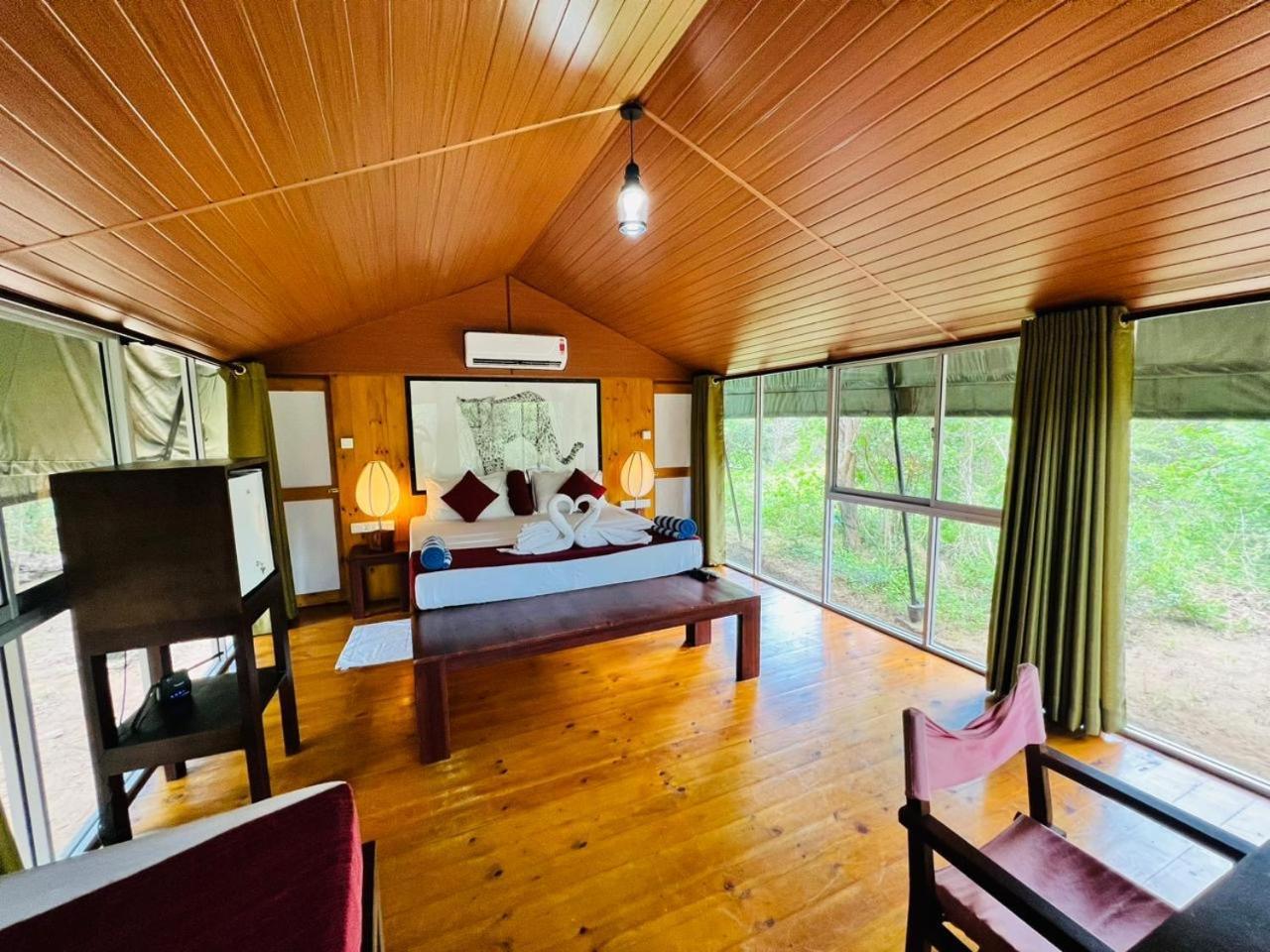 Yala Hotel Lion -Air Conditioned High Luxury Safari Camp Exterior photo