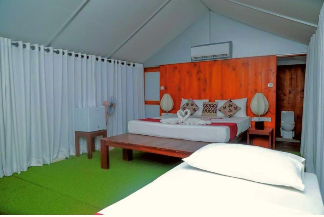 Yala Hotel Lion -Air Conditioned High Luxury Safari Camp Exterior photo